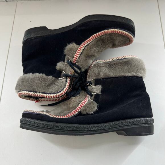 Vintage Yodeler  Mukluk Faux Fur Sherpa Boots sz 7 Made In USA 1970 - Picture 4 of 8